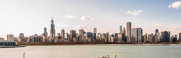 istock Panoramic view of Chicago skyline 539307121