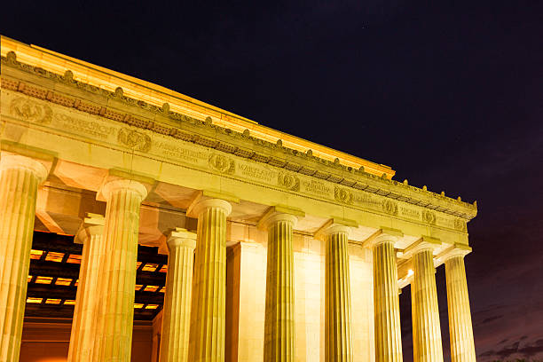 istock Abraham Lincoln Memorial in Washington DC 539327605