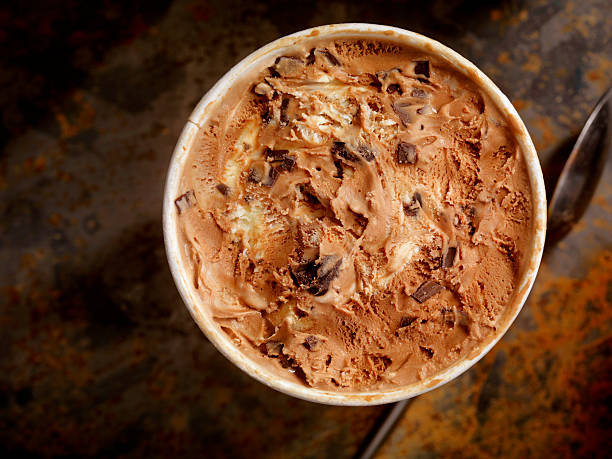 istock Chocolate, Vanilla Swirl with Chocolate Chunk Ice Cream 539327854