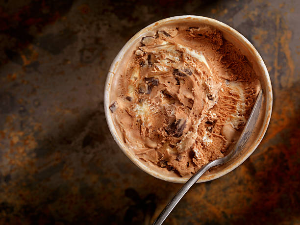 istock Chocolate, Vanilla Swirl with Chocolate Chunk Ice Cream 539328234