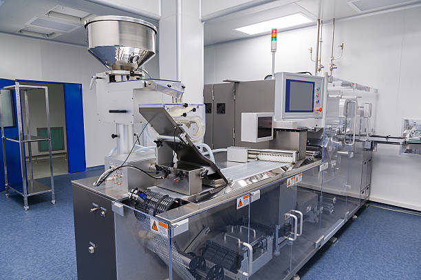 istock machine for the production of tablets and sorting 539333106