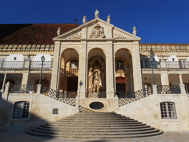 istock UNIVERSITY IN COIMBRA, PORTUGAL 539333120