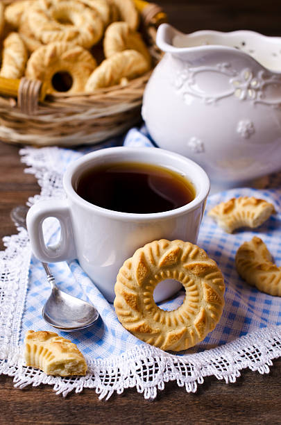 istock Round cookies with an ornament 539359498