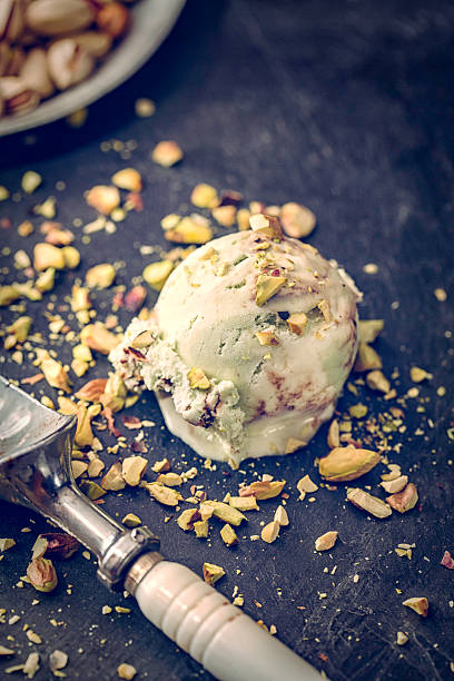 istock Delicious Pistachio Ice Cream 539363402