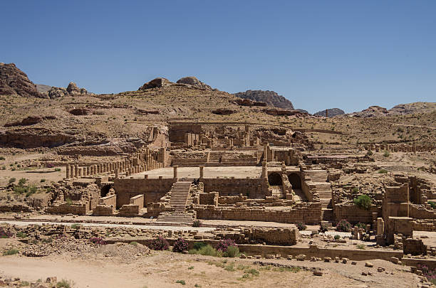 istock View of The Great Temple and Arched Gate 539364702