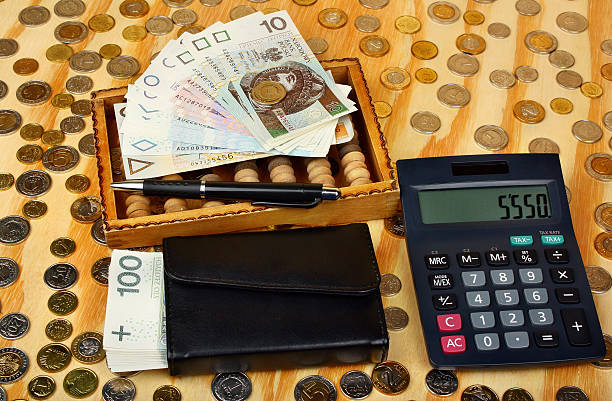 istock Abacus and polish money 539367766