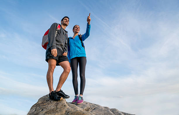 istock Hikers on the top of a mountain 539653016