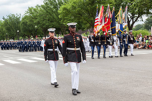 메모리얼 데이 퍼레이드-워싱턴 d.c. - parade marching military armed forces 뉴스 사진 이미지