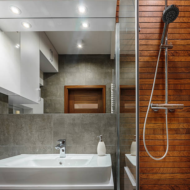 istock Shower with wooden wall 539943536