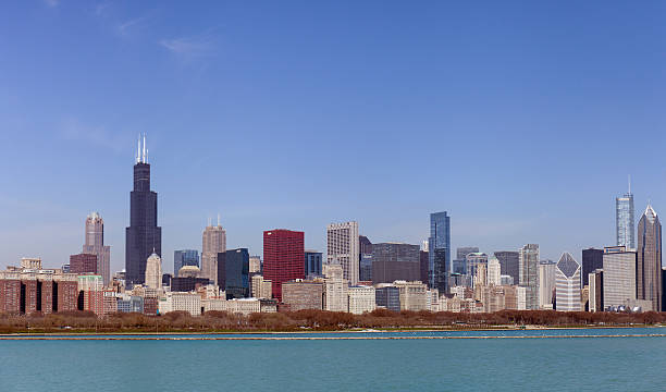 istock Chicago skyline in sunny spring day 539948748