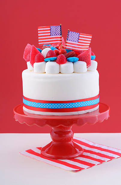 istock Happy Fourth of July celebration cake. 539951560