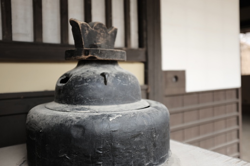 Kamado is a traditional cooking utensils of Japan.