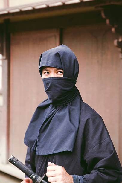 istock Portrait of Japanese Ninja with Sword 539977338