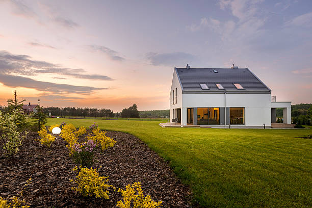 istock Beautiful home with amazing landscape 539981940