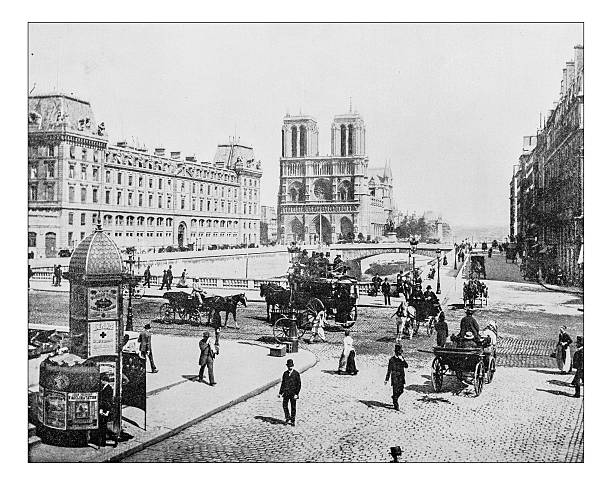 foto antik notre-dame de paris (prancis),abad ke-19 - fotografi produk seni dan kerajinan ilustrasi stok