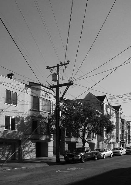 istock City electricity cables web, San Francisco 540114448