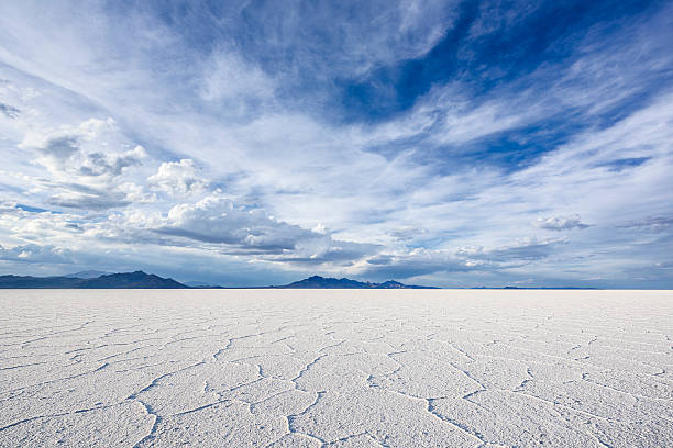 White Salt Flats near Salt Lake City, Utah Wide Angle Closeup of White Salt Flats during sunset near Salt Lake City, Utah diminishing perspective stock pictures, royalty-free photos & images