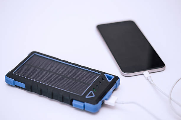 istock Wireless charger and Smart phone 540213852