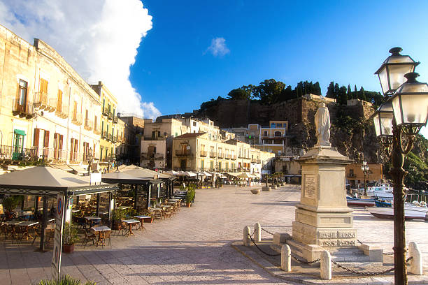 istock Lipari, Sicily Panorama: Empty Sunlit Piazza Marina Corta, Early Morning 540377414