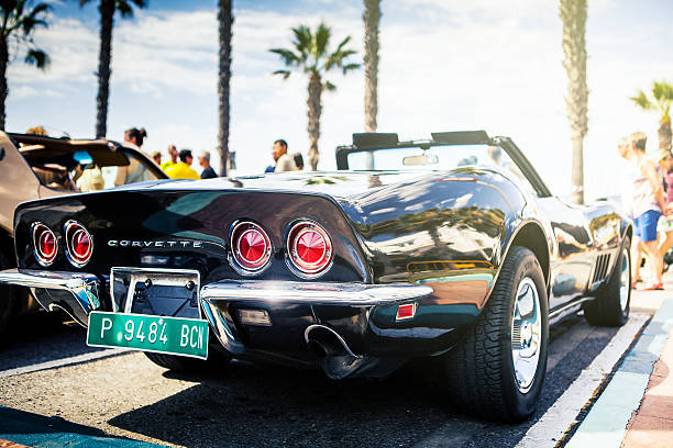 chevrolet corvette c3. - car obsolete old editorial fotografías e imágenes de stock