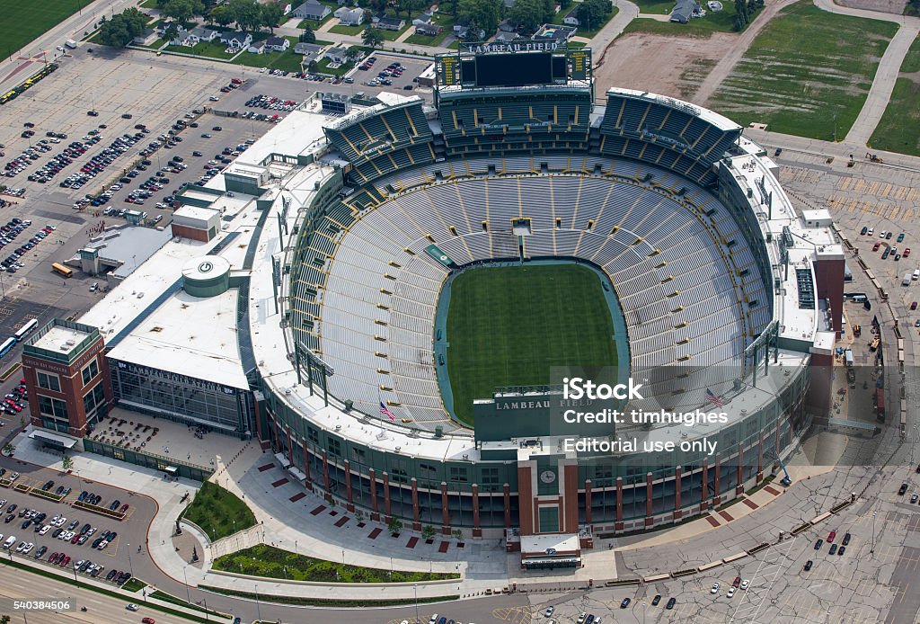 Aerial Photo Of Lambeau Field Stock Photo - Download Image Now - Lambeau  Field, Wisconsin, Green Bay Packers - iStock