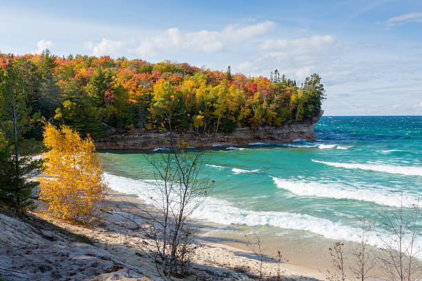 istock Lake Superior Chapel Beach in Autumn at Pictured Rocks 540403364