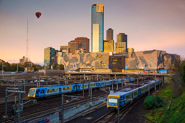 サウスバンクの日の出 - transportation public transportation melbourne victoria state スト��ックフォトと画像