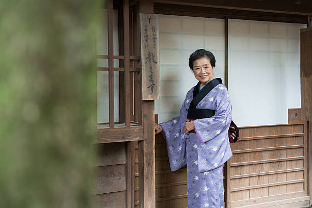 istock Old female teacher in Edo period 540534530