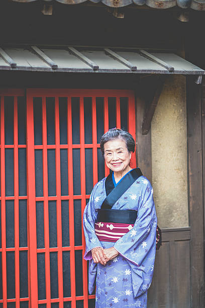 istock Japanese Women 540761256