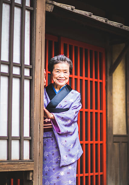 istock Japanese Women 540761422