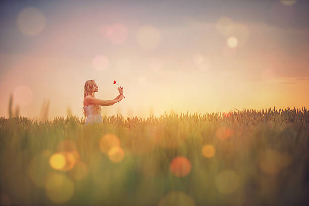 istock Girl in field 540762524