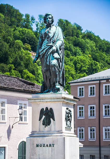 istock Tribute to Mozart 540827624