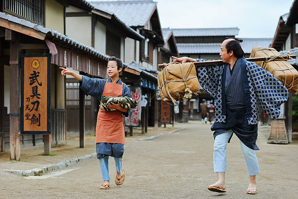 istock The parent and child who walks together 540978550