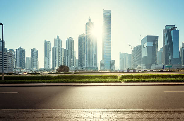 skyline von dubai, vereinigte arabische emirate - horizontal day landscape landscaped stock-fotos und bilder