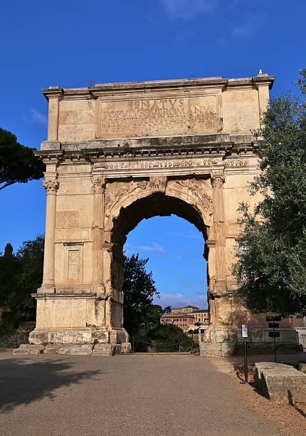 istock Arch of Titus 541111324