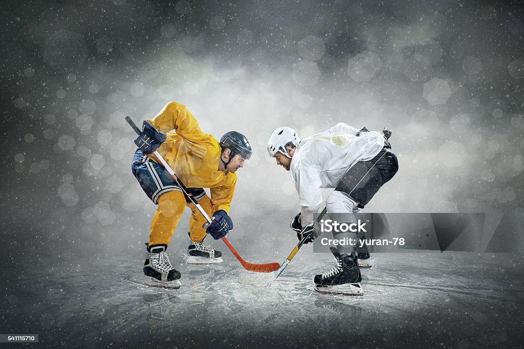 Ice hockey player on the ice, outdoors Ice Hockey Stock Photo