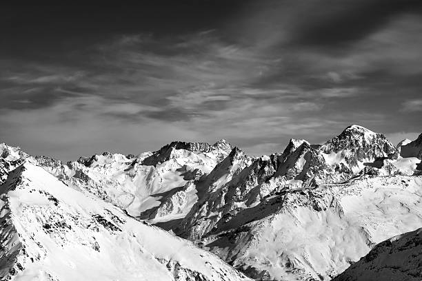 istock Black and white snowy peaks 541116488
