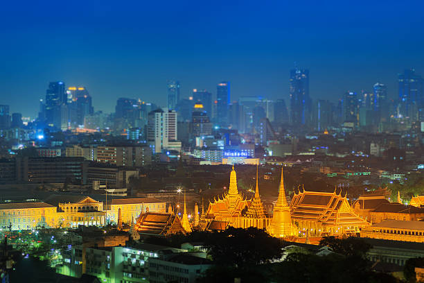 istock Grand Palace of Thailand 541123608