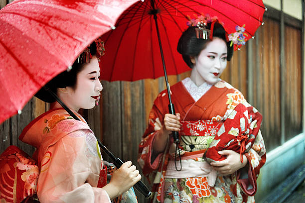 istock Maiko girls 541137184