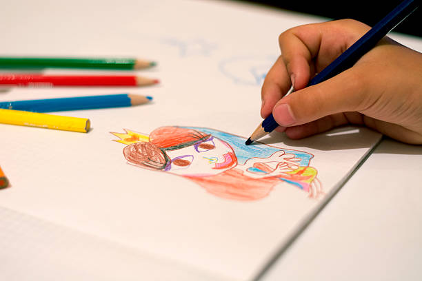 istock Little girl drawing princess 541152308