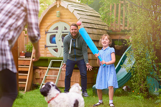 istock family cricket 541153210
