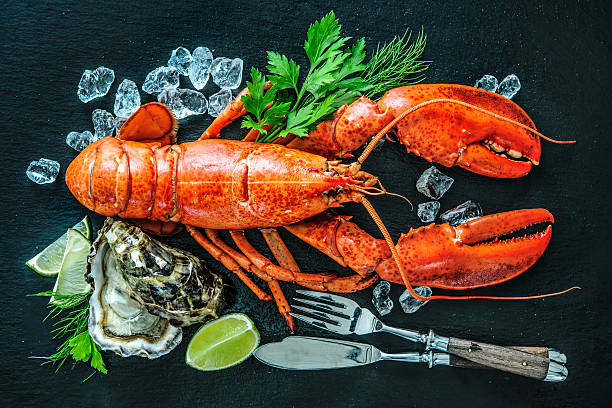 istock Shellfish plate of crustacean seafood 541265394