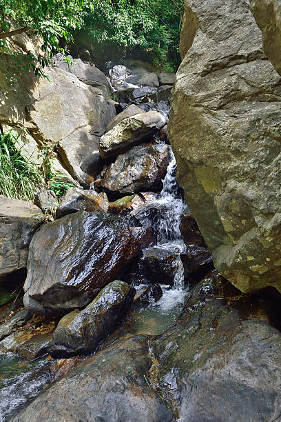 wodospad rawana ella - rawana falls zdjęcia i obrazy z banku zdjęć