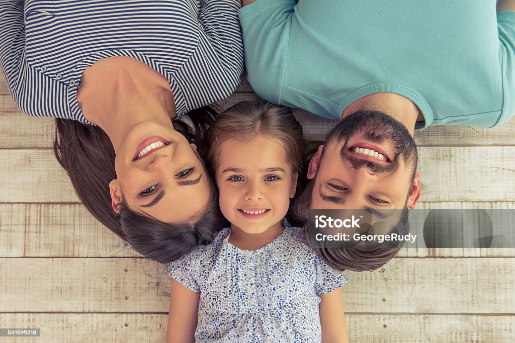 Família feliz juntos - Foto de stock de Família de Um Filho royalty-free