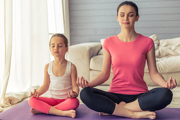 istock Mom and daughter 541603958
