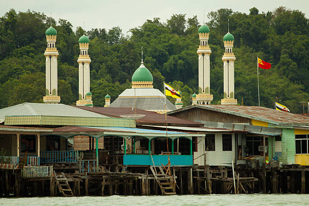 istock Brunei's water village with Mosque called Kampong Ayer in 541824894