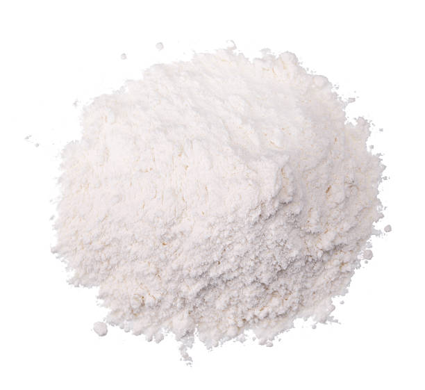 istock pinch of salt isolated 541824902