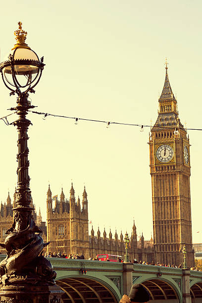 Traffic on Westminster Bridge in London with Big Ben in the background.