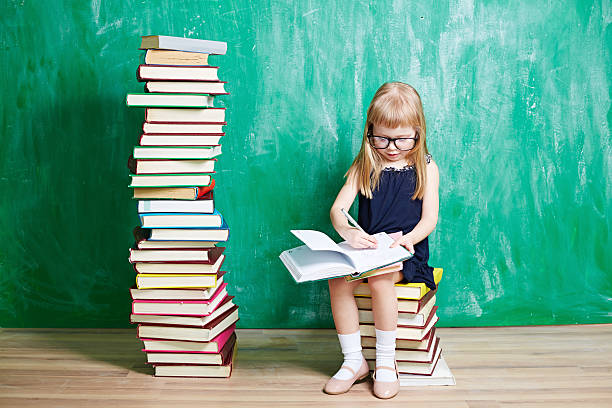 istock Diligent preschool girl 542078010
