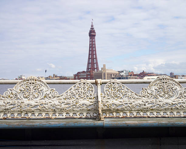 promenade - blackpool pier - fotografias e filmes do acervo